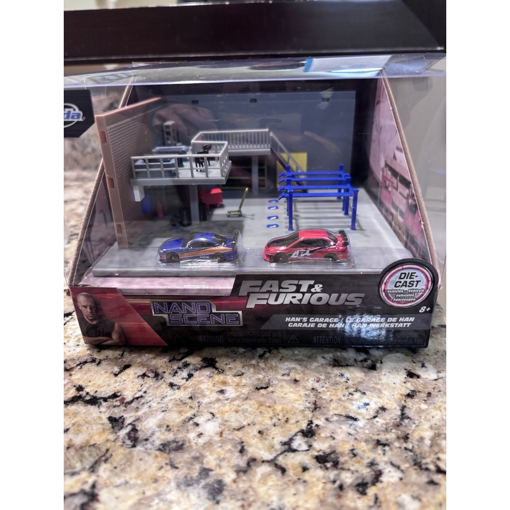 FAST & FURIOUS Han's Garage Die-Cast Play Set 2 Cars 36403 JADA TOYS NANO SCENE